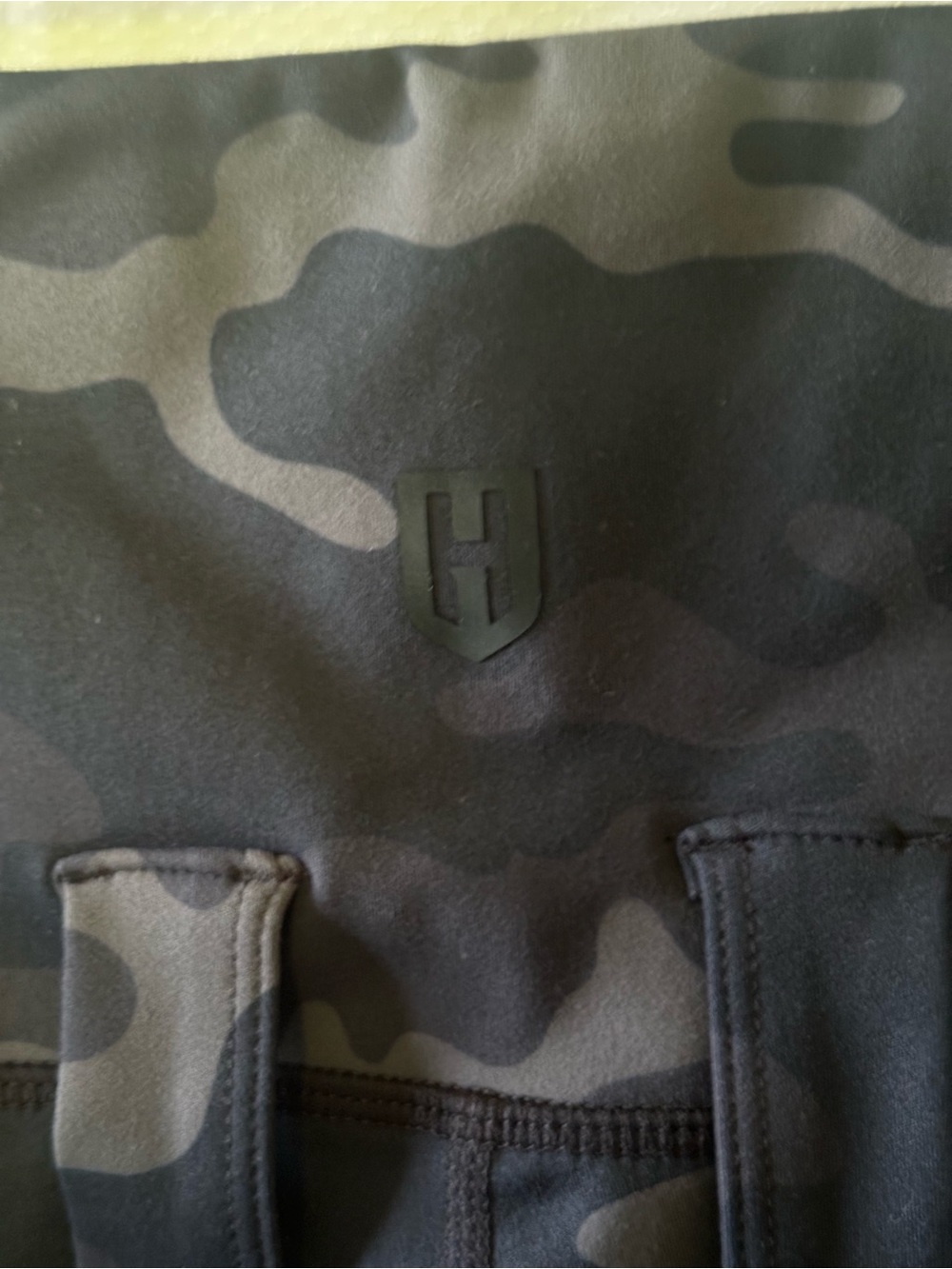 Howitzer Patriot MFG Black Camo Leggings Women’s Large Tactical Gym NWT - Picture 6 of 8